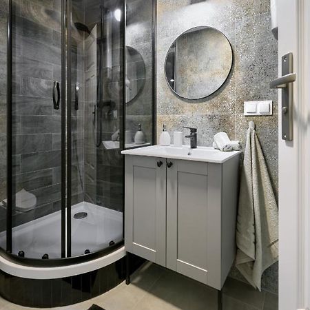 Niron Apartament Dom Z Papieru Lizbona Pila Ngoại thất bức ảnh